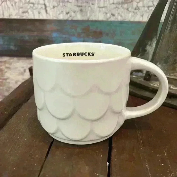 Starbucks Collectible White Pearl Mermaid‎ Scales Ceramic Mug Coffee Cup 14oz - Picture 1 of 4